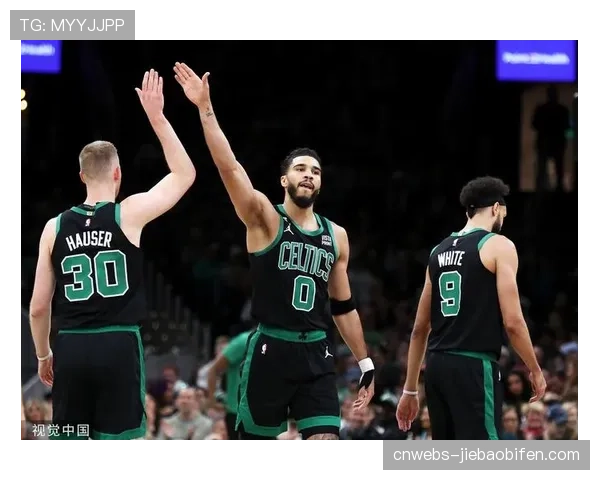 塔图姆半场高效砍下25分,凯尔特人“五外”阵容拉开巨大空间